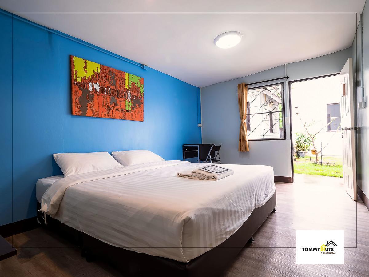 Hotel Tommy Huts Chiang Mai Exterior foto