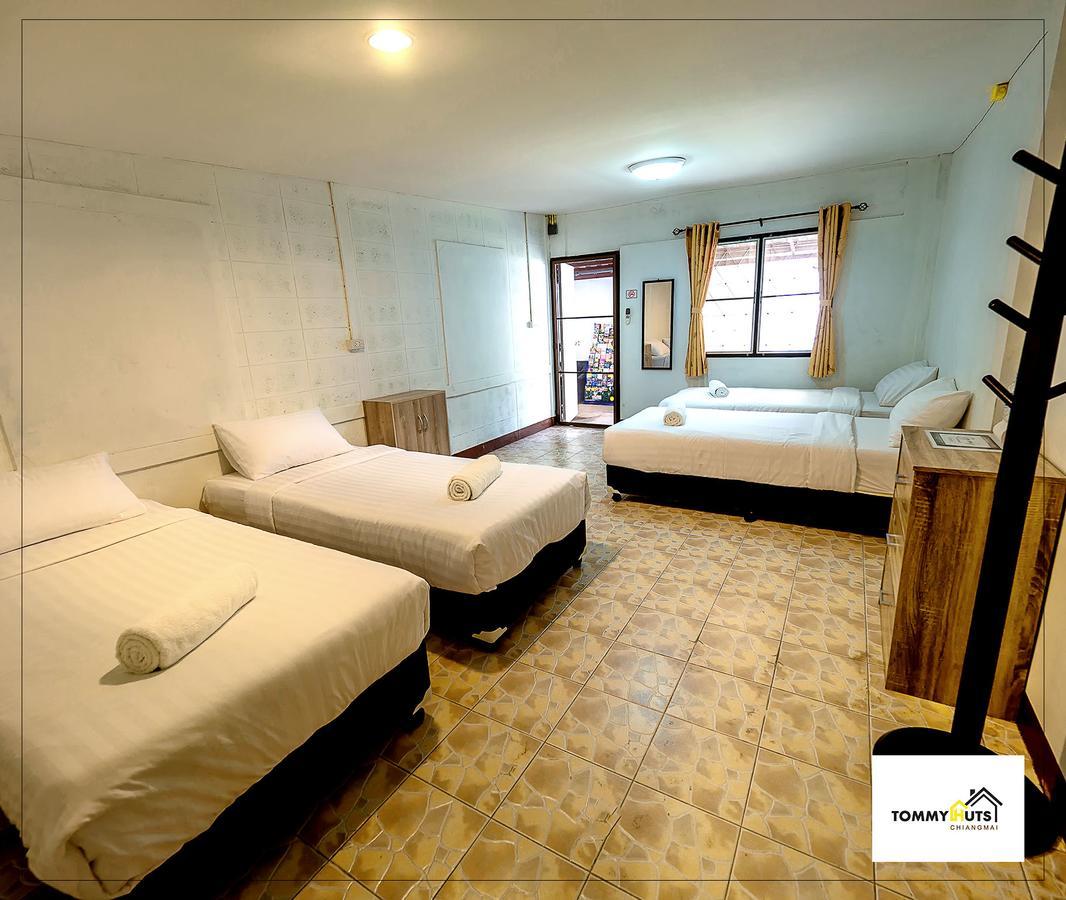 Hotel Tommy Huts Chiang Mai Exterior foto