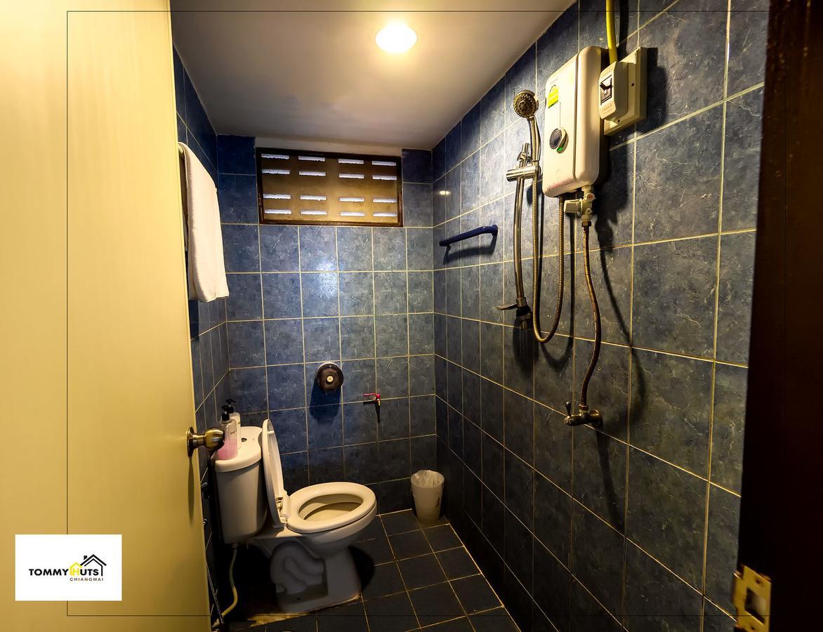 Hotel Tommy Huts Chiang Mai Exterior foto