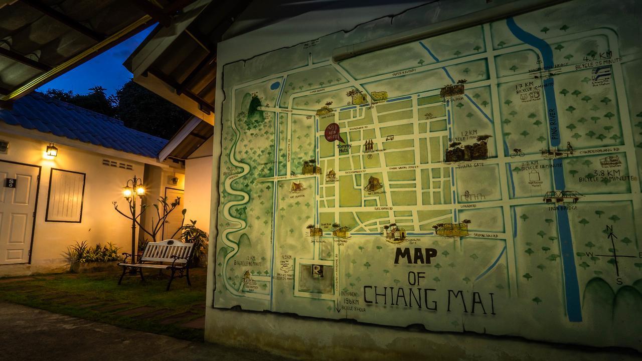 Hotel Tommy Huts Chiang Mai Exterior foto